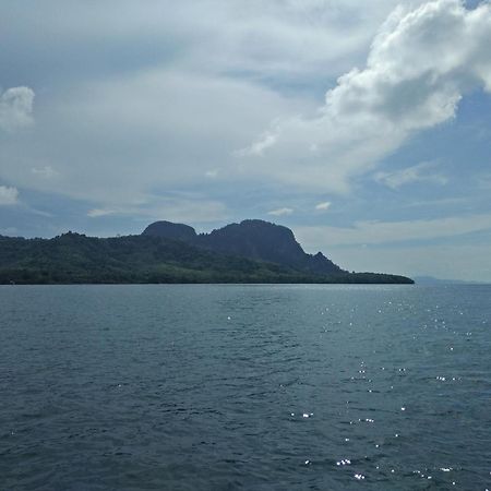 The Tropical Koh Mook Villa Buitenkant foto