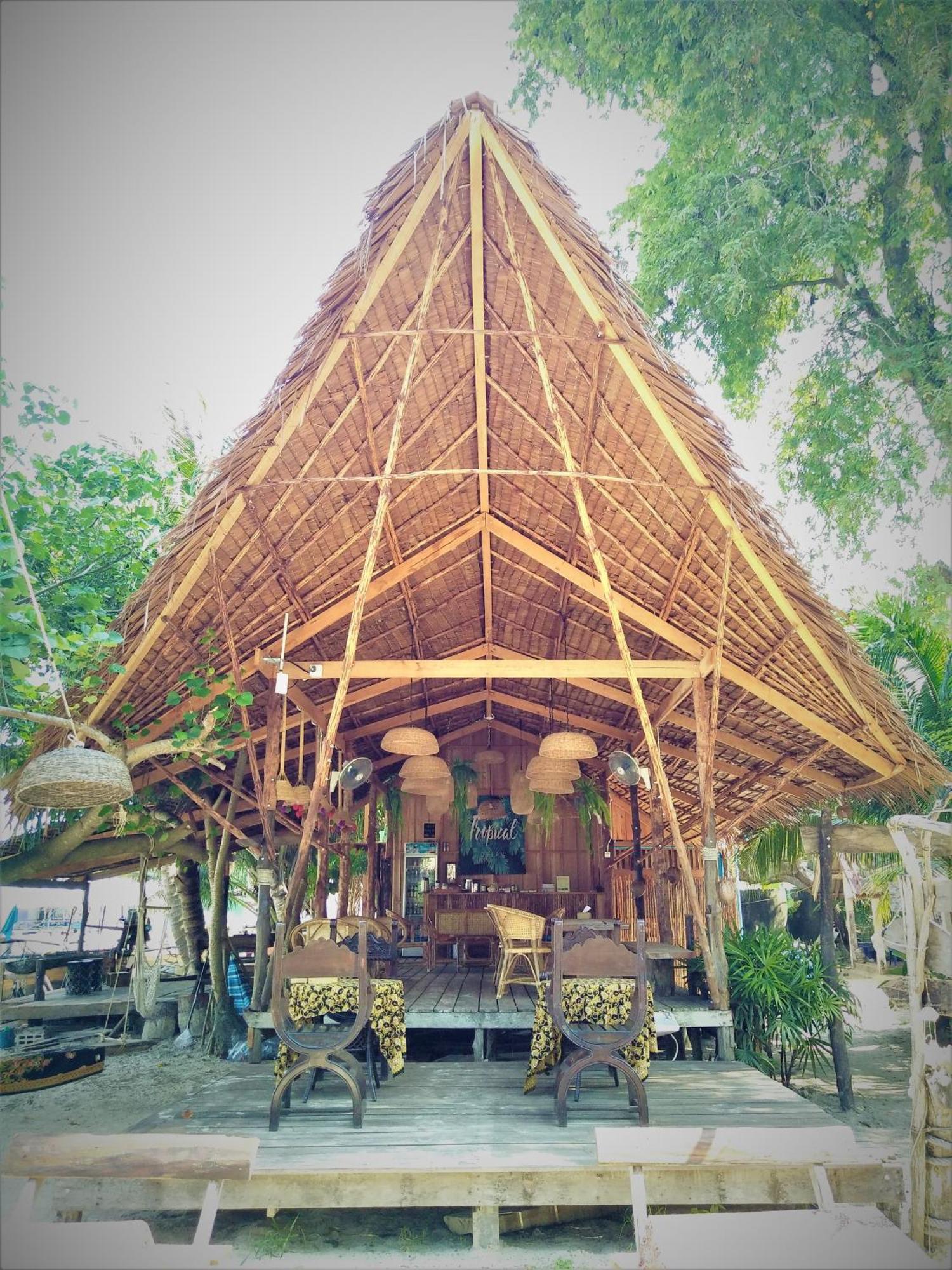 The Tropical Koh Mook Villa Buitenkant foto